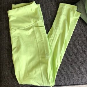 Victoria’s Secret sport leggings